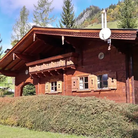 Zirbenchalet Eggriedl Dom wakacyjny *