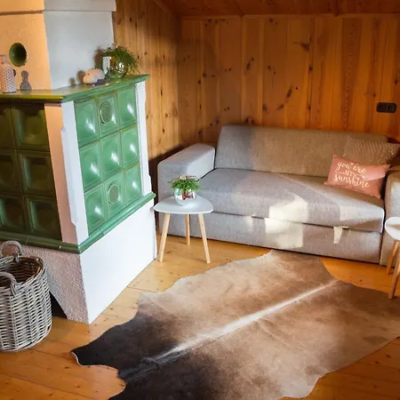 Zirbenchalet Eggriedl بيت للعطل غروسارل